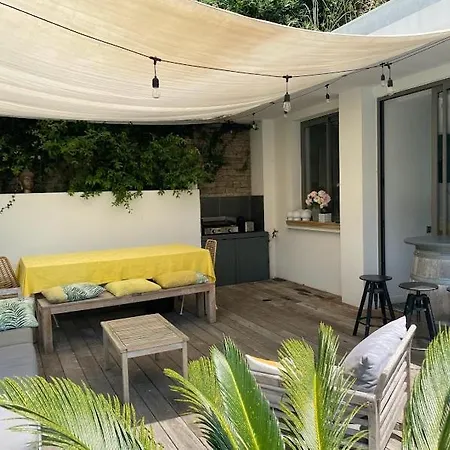 Villa: Piscine, Proche Centre & Villa