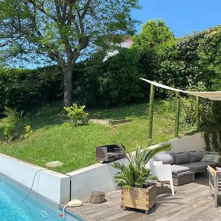 Villa: Piscine, Proche Centre & Villa *